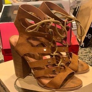 Charlotte Russe Tan Camel Cognac Diem Caged Heeled Sandal